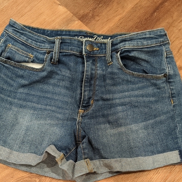 Universal Thread Pants - Universal Thread Classic Blue Jean Shorts